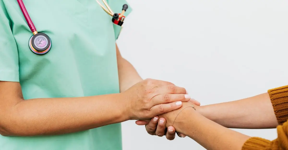 Comment choisir un infirmier à domicile pour vos soins