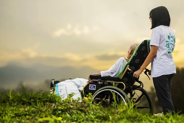 Comment évaluer la qualité des soins infirmiers à domicile